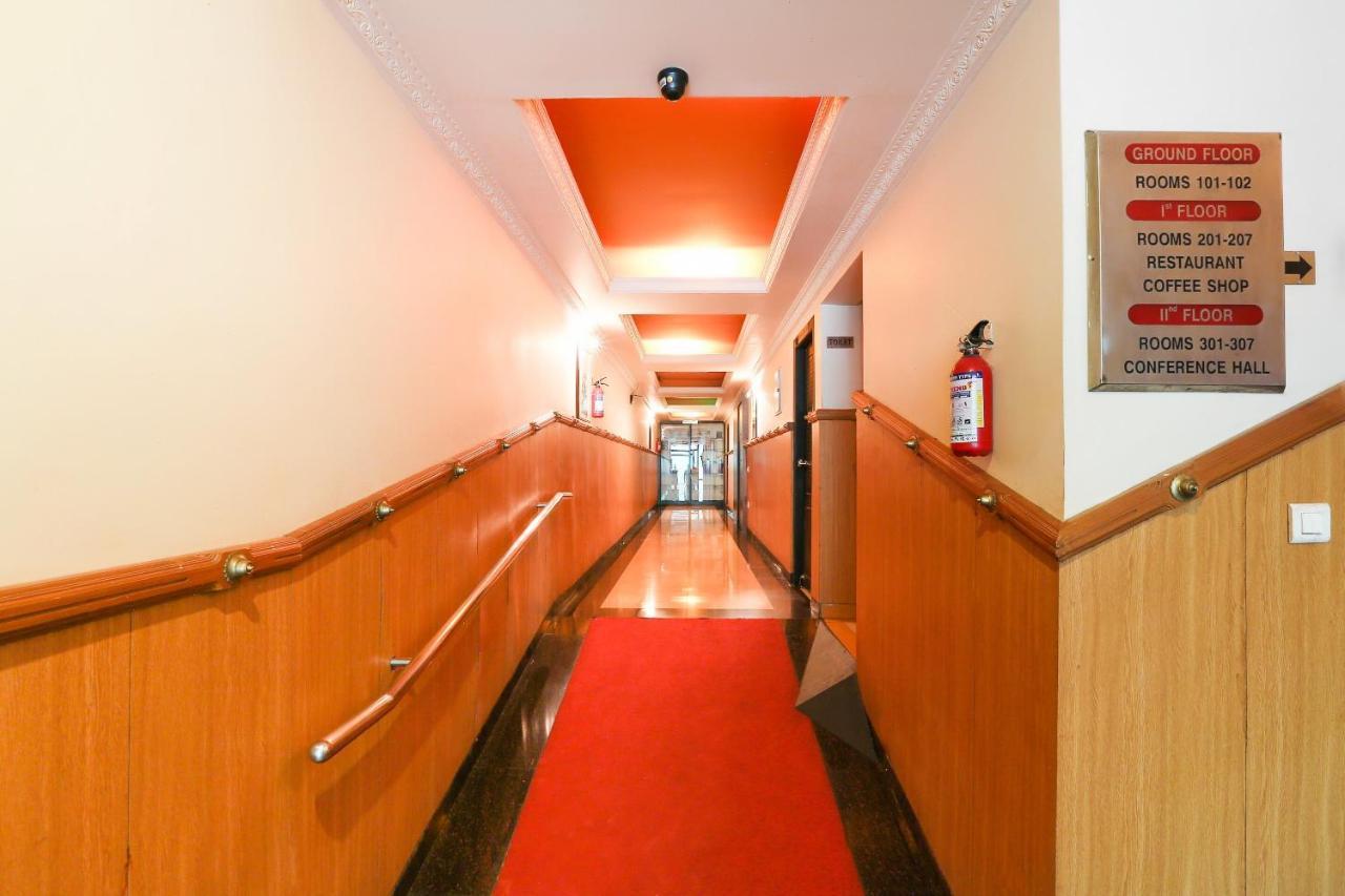 Capital O 72337 Hotel Konkan Tadka Bombay Exterior foto