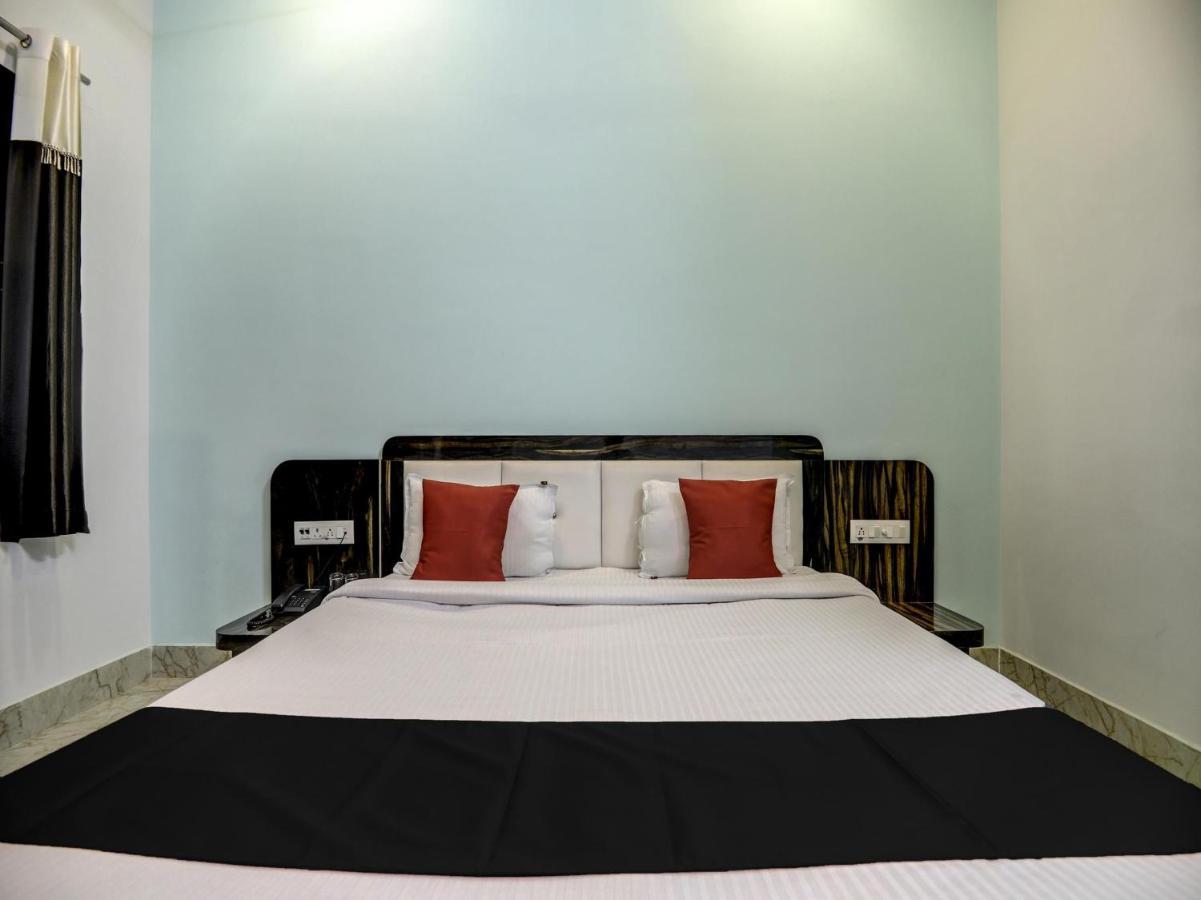 Capital O 72337 Hotel Konkan Tadka Bombay Exterior foto