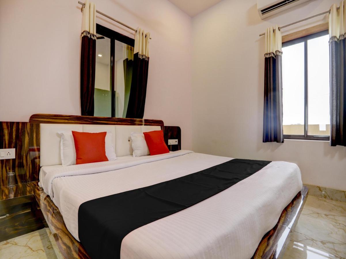 Capital O 72337 Hotel Konkan Tadka Bombay Exterior foto